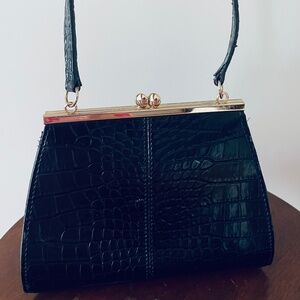 Vintage Liz Claiborne black textured mini handbag with kiss-lock closure,